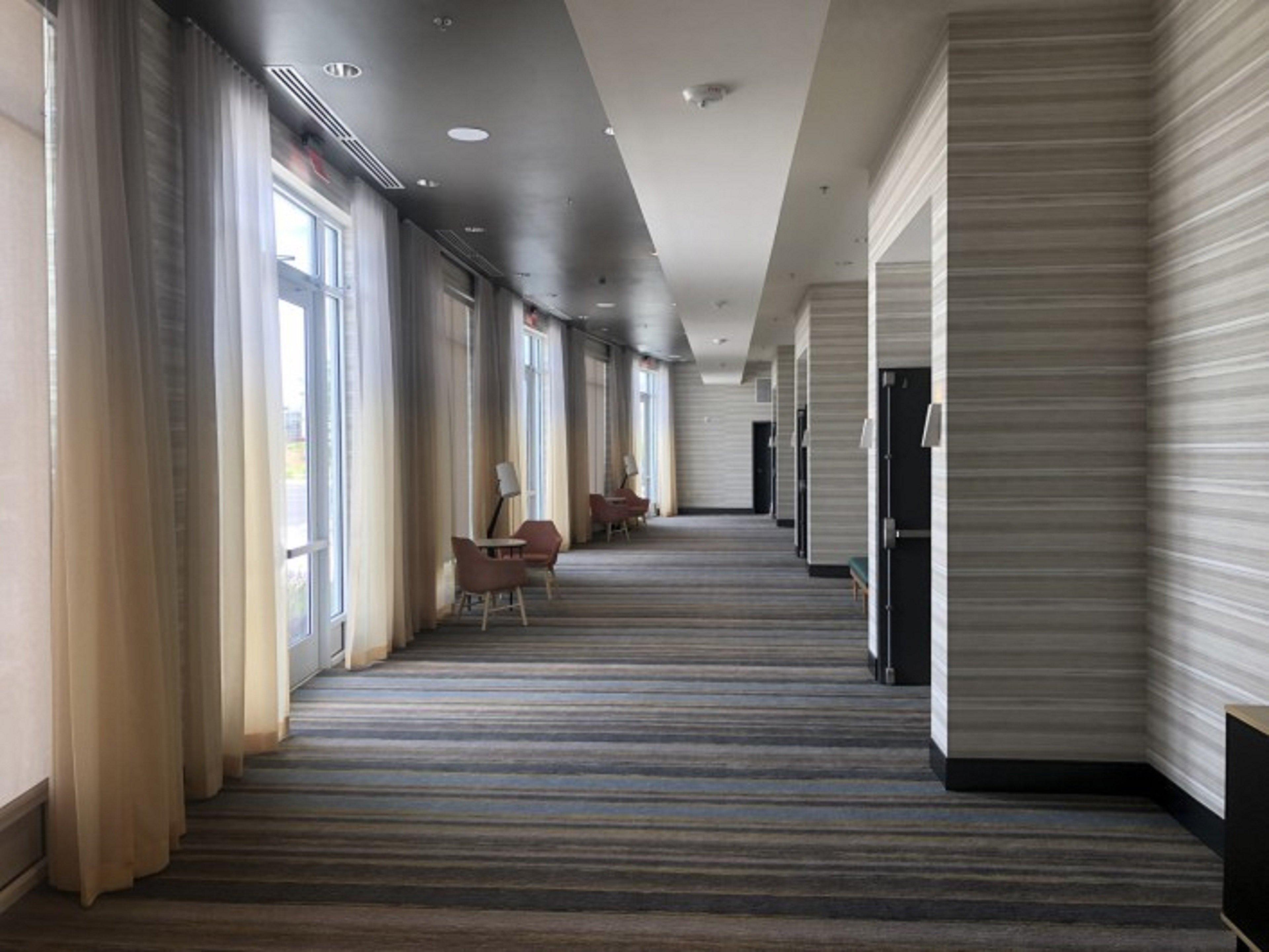 Holiday Inn & Suites - Fayetteville W-Fort Bragg Area By Ihg Экстерьер фото